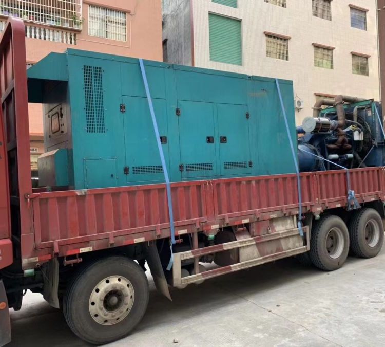 源城如何在不同负载率下确保 400KW 柴油发电机组的正常运行？