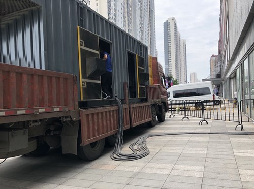 源城低温环境下，柴油发电机组电池充满电的具体时间受哪些因素影响？