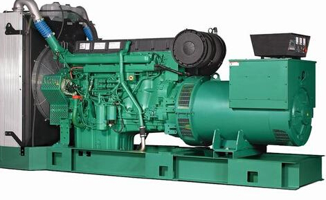 源城发电机除垢后需要用清水冲洗水冷式机油散热器几次？